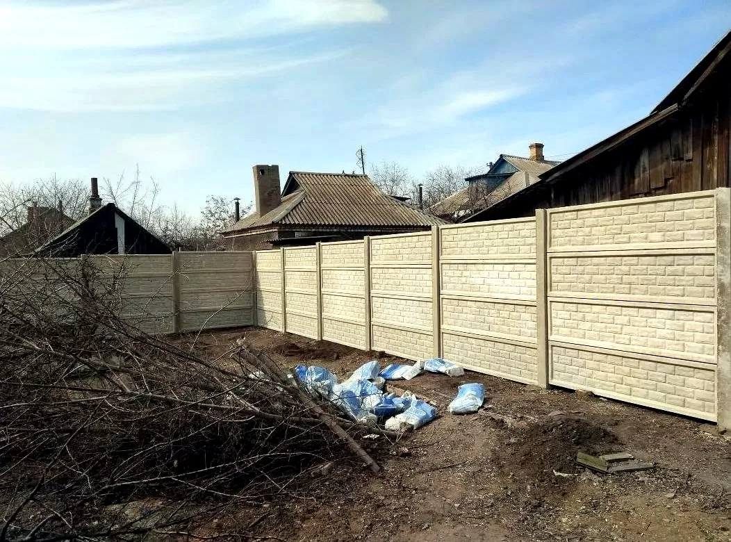 Еврозабор в Донецке объект 5